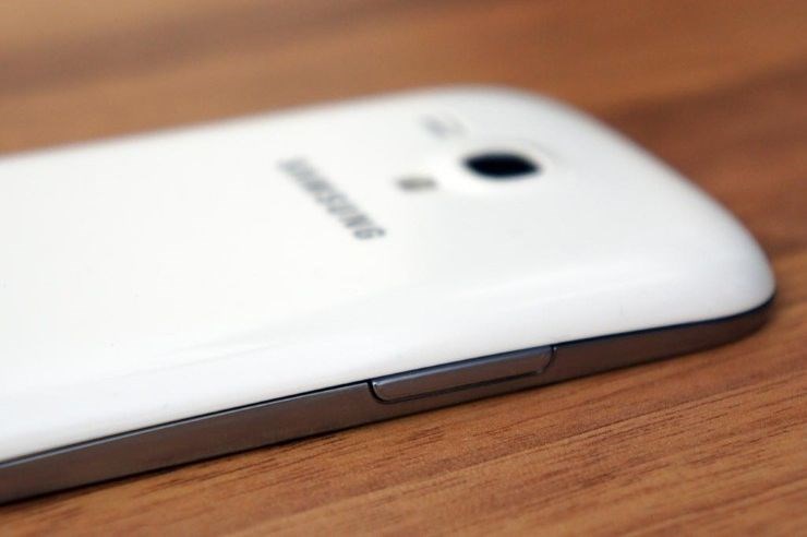 Samsung_Galaxy_S-III_mini_live_test (16).jpg